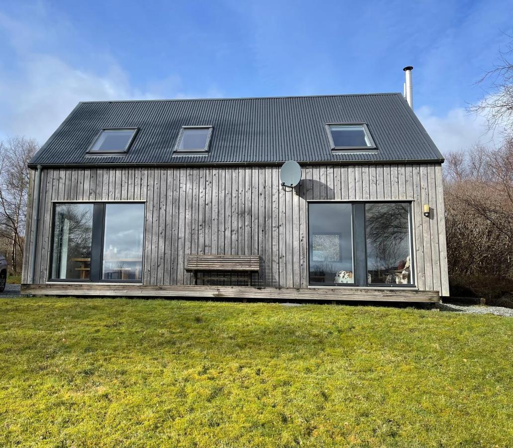 Skeabost Wood Cottage Exterior photo